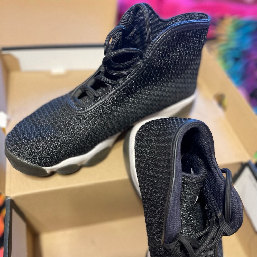 Jordan horizon black